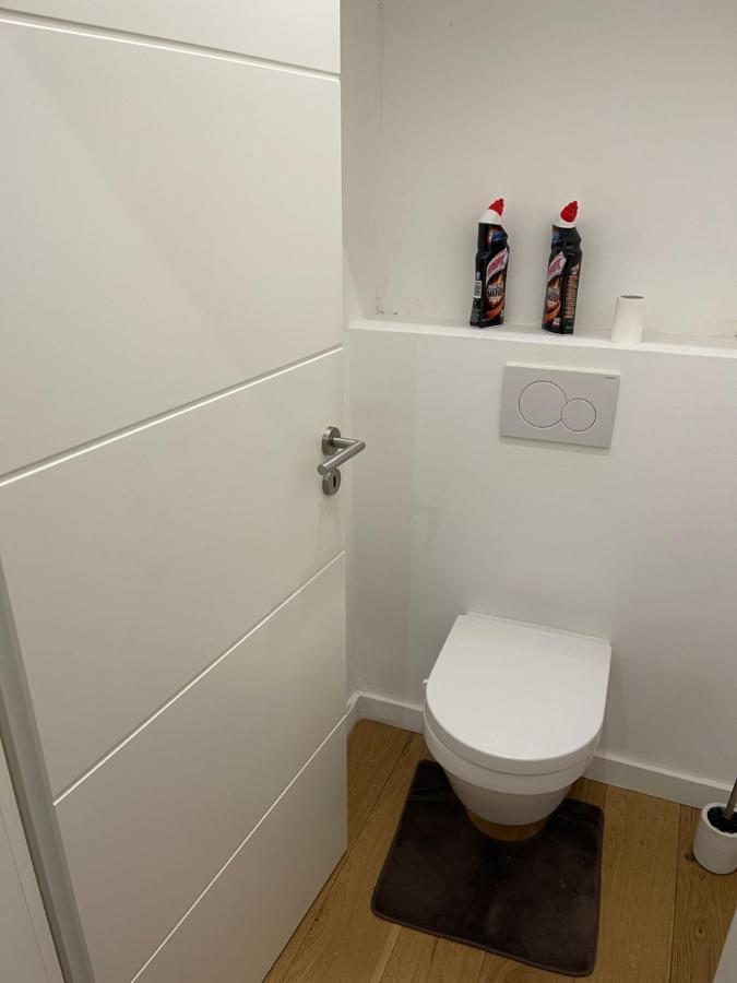 Superbe Appartement Au Rdc Avec Parking Gratuit Villerupt エクステリア 写真
